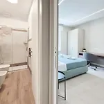Double A Amber Апартаменты